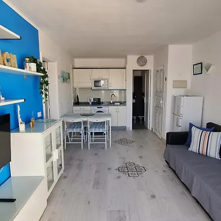 Apartment Oasis Azul, Vista Oceano. Puerto del Carmen (Lanzarote)